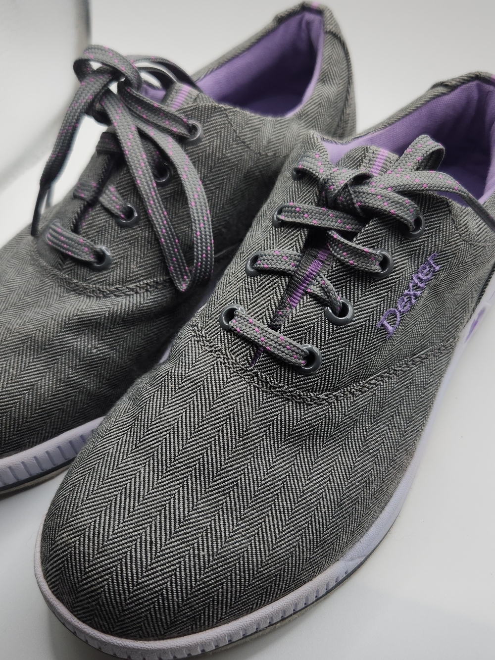 Dexter womens bowling shoes Casual Lace-Up Sneakers - 6 1/2 B